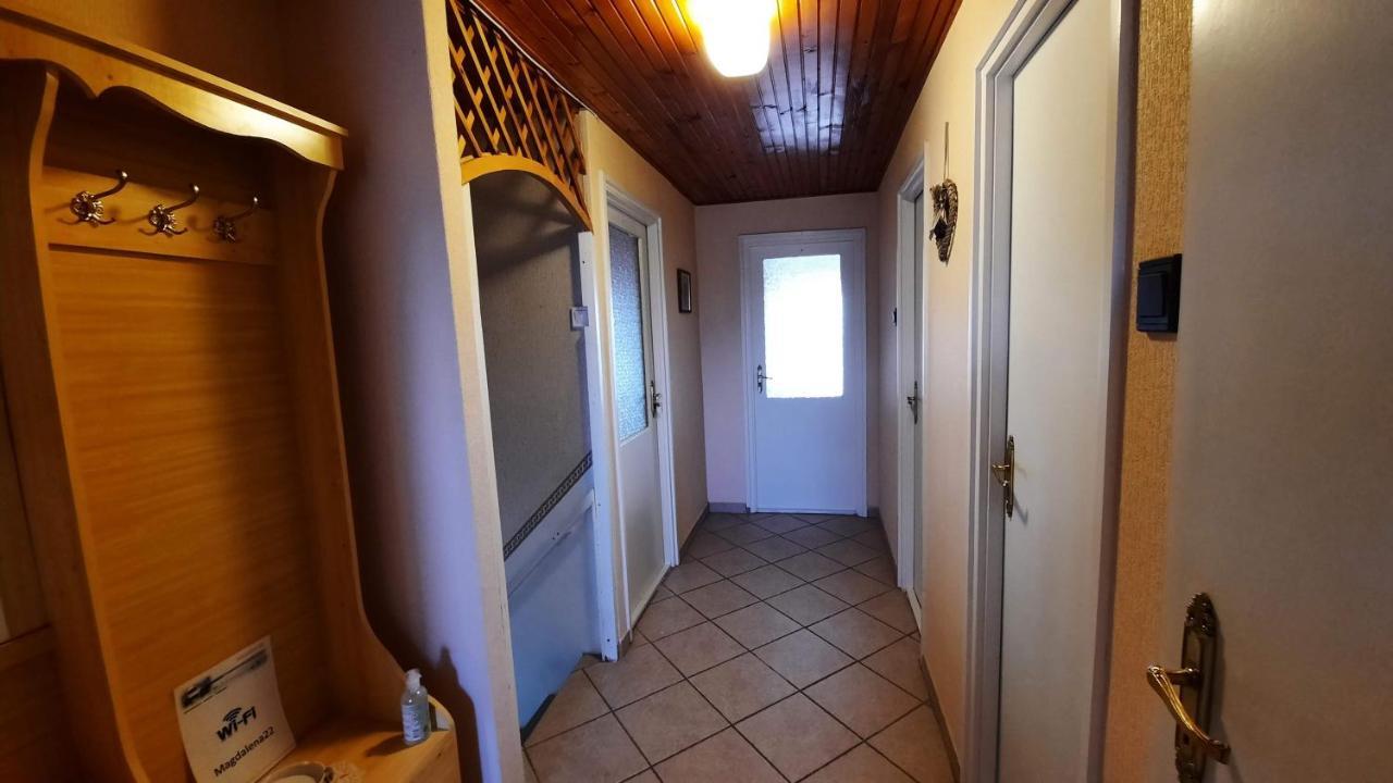 Magdalena Haz Apartment Балатонлеле Екстериор снимка